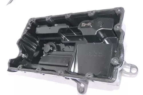 VW Passat 3C Zylinderkopf Deckel 2.0 TDI 16V 03G103469M / G Ventildeckel BLS BMM