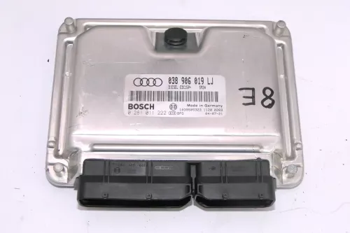 Audi A4 8E B6 Steuergerät Motor Motorsteuergerät 1,9 TDI 96kw AVF 038906019LJ (112286)