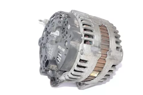 VW Golf 5 V Touran Lichtmaschine Generator 03G903023 180A 2,0 TDI BMP Freilauf (112841)