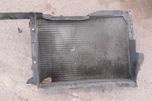 VW Passat 35i 3A Kühler Wasserkühler Lüfter 3A0121253AA 3A0 121 253 AA 1Z AFN