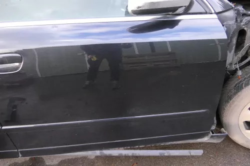 Audi A4 B6 8E Türblatt Tür vorne rechts Beifahrertür schwarz LZ9W Kombi+Limo