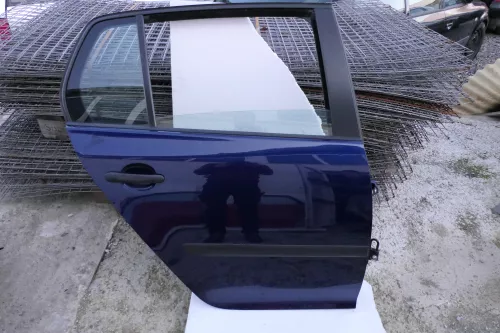 VW Golf 5 V 1K Tür Türrahmen hinten rechts 4/5-Türer blau LD5Q + Scheibe (114649)
