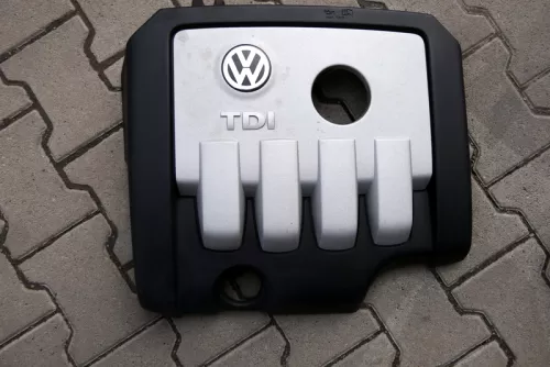 VW Golf 5 Passat Motorabdeckung Abdeckung Motor Blende  2.0 TDI 1,9 AZV BKD 16V (115094)