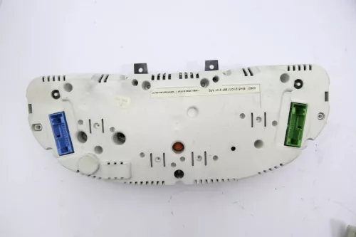 VW Passat 3B Tacho Tachometer Kombiinstrument 259.000km 09051969901 1,6 74kw AHL (115382)