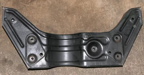 Audi A2 8Z Achse vorne Vorderachse Aggregateträger 8Z0199287G 1,4 16V AUA BBY (115508)