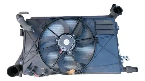 VW Eos Golf 5 Plus Kühler 1K0121251DM 1.9 BLS TDI Ladeluftkühler 1x Lüfter (115757)