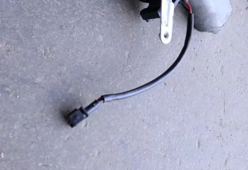 VW Lupo 6X elektrischer Fensterheber Motor vorne links Fensterhebermotor 2-polig (115760)