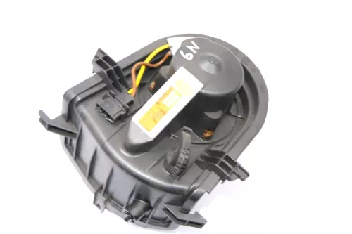 VW Polo 6N Caddy Arosa Lüfter Lüftermotor 1H1820021 Heizung mit Klima Golf 3 6k (116106)