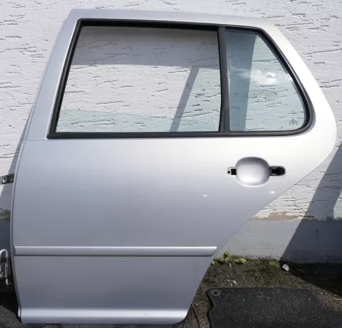 VW Golf 4 Limousine Tür Scheibe hinten links silber LB7Z (KEINkombi) -116194 (116194)