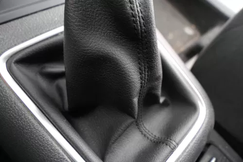 VW Tiguan 5N Schaltknauf Schaltsack Schaltung Schaltknüppel 6-Gang Leder (116886)