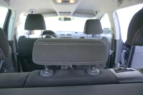 Skoda Octavia 1Z Sitz hinten in der Mitte Kopfstütze Kopfstützen onyx Sport (117012)