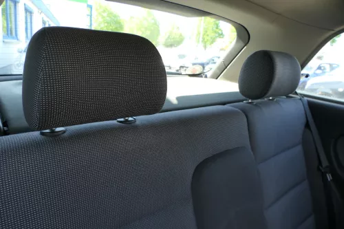Audi A3 8L Sitz Sitze hinten Rückbank Rücksitzbank Sitzfläche mit 2 Kopfstützen (117107)