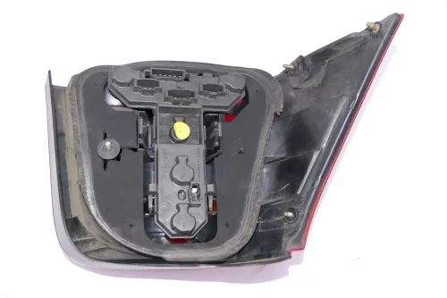 VW Golf 4 Rücklicht Rückleuchte Heckleuchte schwarz abgedunkelt rechts hinten (117440)