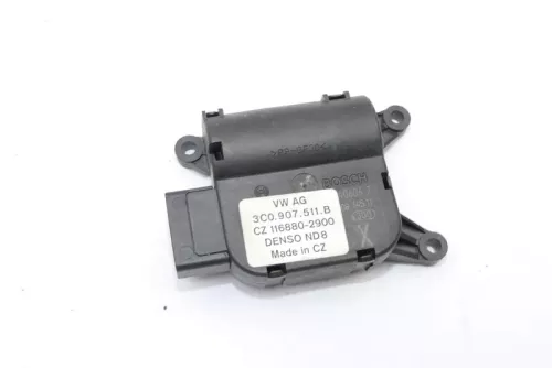 VW Golf 5 Stellmotor für Umluftbetrieb Heizung Umluft 3C0907511B Eos Touran
