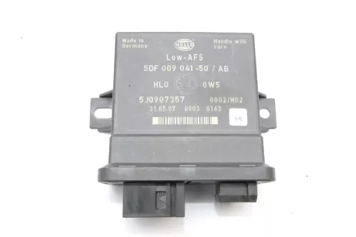 Skoda Roomster Fabia 5J Steuergerät Licht Relais Scheinwerfer 5j0907357 (118610)