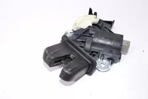 Eos Jetta A4 8E A6 4F Heckschloß Schloß unten an Heckklappe 4F5827505D Fanghaken (118666)