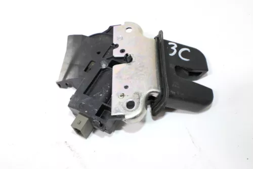 Eos Jetta A4 8E A6 4F Heckschloß Schloß unten an Heckklappe 4F5827505D Fanghaken