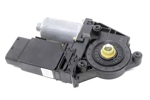 VW Passat 3BG ektrischer Fensterheber vorne rechts 3B4837752LB Fensterhebermotor (118716)
