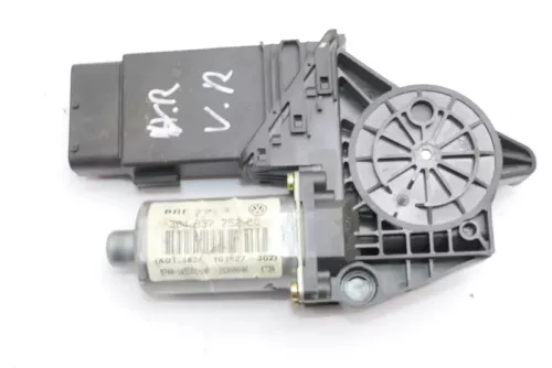 VW Passat 3BG ektrischer Fensterheber vorne rechts 3B4837752LC Fensterhebermotor