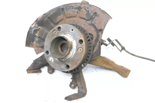 VW Golf 3 Vento Radnabe mit ABS vorn rechts Achsschenkel Radlager m Sattelhalter (119579)