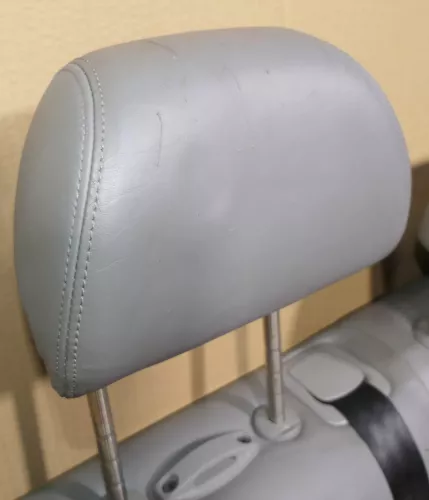 VW Passat 3B 3BG Kopfstütze Sitz Sitze hinten rechts oder links grau Leder
