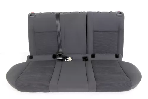 VW Golf 5 V Sitz Sitze hinten Rückbank Rücksitzbank 3 Punkt Gurt Lehne anthrazit