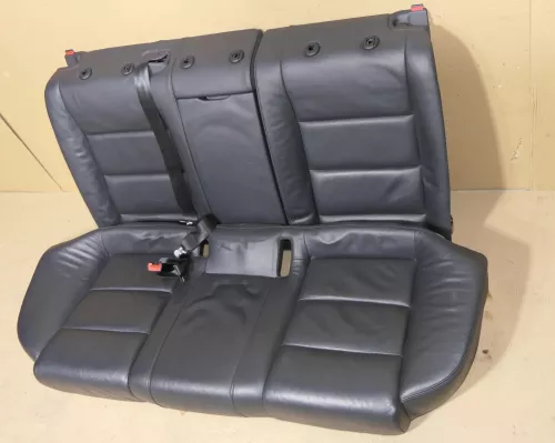 Audi A6 4F C6 Sitz Rückbank Rücksitzbank hinten 3-Punkt-Gurt schwarz Leder Sitz