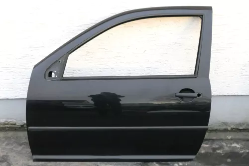 VW Golf 4 Bora Tür vorne links Fahrertür 2/3-Türer schwarz LC9Z (120302)
