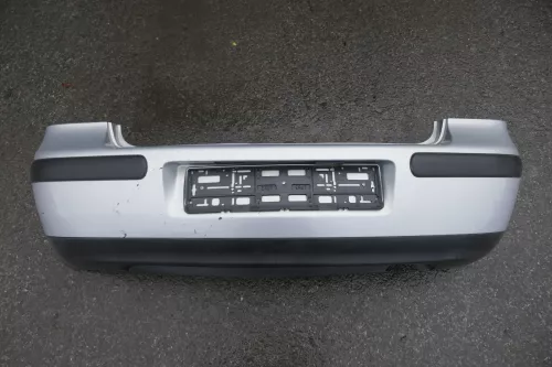 VW Golf 4 Limousine Stoßstange hinten Heckstoßstange Stoßfänger silber LB7Z (120308)