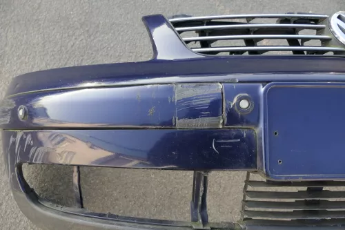 VW Passat 3B Stoßstange vorne Frontstoßstange Stoßfänger blau LB5N (120659)