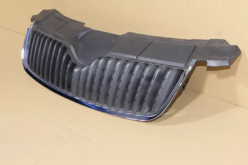 Skdoa Fabia 5J Roomster Kühlergrill Grill 5J0853668A original (120719)
