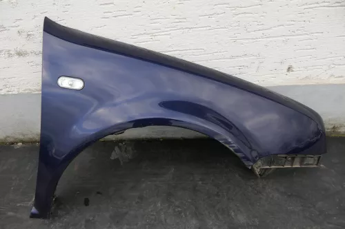 VW Golf 4 Kotflügel vorne rechts blau LB5N indigoblau yyyy (120790)