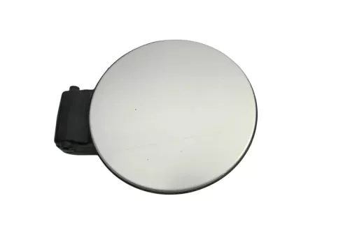 VW Golf 4 Limousine Tankdeckel Deckel Tank Tankverschluß Silber LB7Z --- (121204)