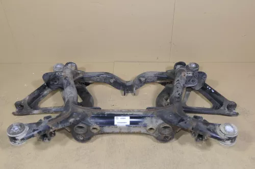 VW Touareg 7L Achse hinten Hinterachse Aggregateträger Achsträger 7L0599030N (121613)
