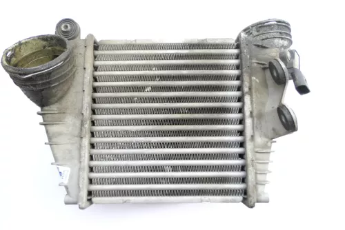 VW Golf 4 Audi A3 8L Ladeluftkühler Ladeluft Kühler 1J0145803M ASZ 96kw  (121665)