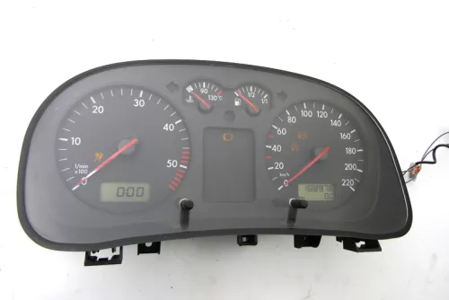 VW Golf 4 Tacho Tachometer Kombiinstrument 188.000km 1J0920802E 1,9 TDI 66kw 81k (121774)