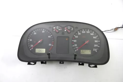 VW Golf 4 Tacho Tachometer Kombiinstrument 333.000km 1J0919860B 1,9 TDI 66kw 81