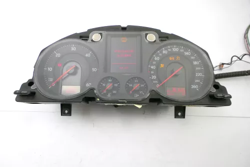 VW Passat 3C Tacho Tachometer 381.000km 3C0920871 X Diesel TDI  (122163)