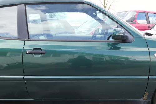 VW Golf 3 4 Cabrio Tür vorne rechts Beifahrertür grün LC6M ohne Anbauteile (122894)