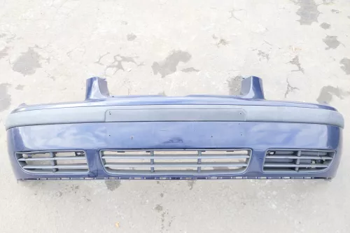 VW Bora Stoßstange vorne Frontstoßstange Stoßfänger vorne blau LA5G (123044)