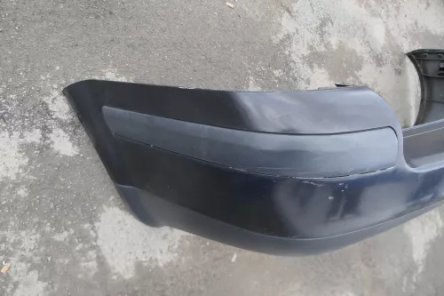 VW Passat 3B Kombi Stoßstange hinten Heckstoßstange Stoßfänger schwarz nachlacki (123063)