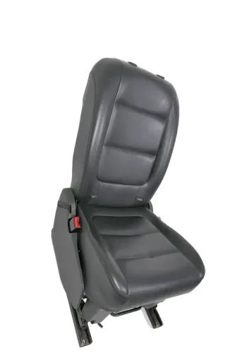 VW Sharan 7N Alahmbra Sitz hinten in der MItte mittig 1.Sitzreihe Kunstleder (123213)