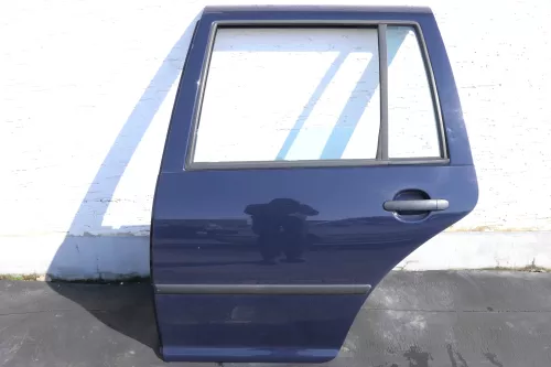 VW Golf 4 Bora Tür hinten links nur Kombi / Variant blau LA5G Perlblau