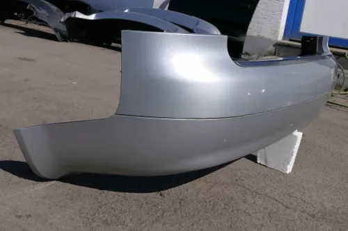 Audi A4 8E B6 Kombi Avant Stoßstange hinten mit Spoiler siulber LY7W (123290)