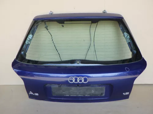 Audi A3 8L Heckklappe Kofferraumklappe Klappe hinten blau LZ5K (123400)