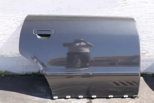 Audi A4 B5 Tür Türblatt hinten rechts schwarz LZ9V Kombi Limo (123638)