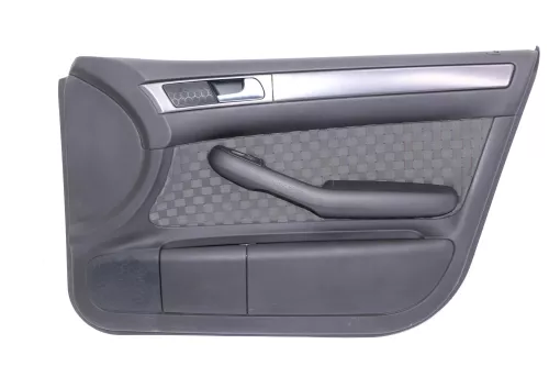 Audi A6 4B Türverkleidung Verkleidung Tür vorne rechts 4B1867106 24A soul schwar