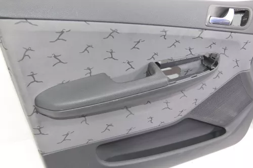 4 x Skoda Fabia 6Y Stufenheck Türverkleidung Verkleidung Tür vorn hinten links  (123991)