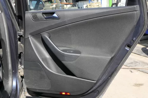 VW Passat 3C Kombi 4x Türverkleidung Verkleidung Tür vorne + hinten lin schwarz  (125017)