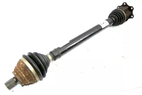 VW Golf 5 Antriebswelle rechts vorne Gelenkwelle 2.0 TDI 1K0407272ER AZV BKD BMM (125815)